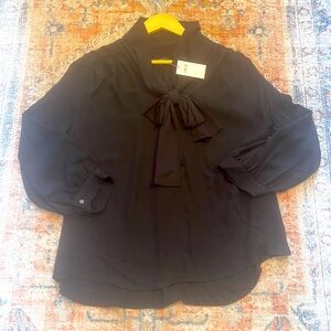 NWT Banana Republic silky Black Women's Blouse